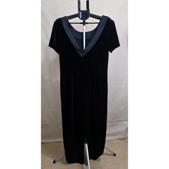 Vintage Plaza South Black Velvet Dress w/ Satin Trim | 1990s–2000s | Size 14 - Picture 6 of 11